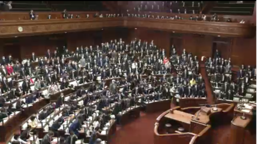 国民投票法改正案・修正議決・衆院通過.PNG